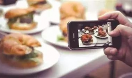 短视频 美食 剧情,短视频美食演绎人生百态